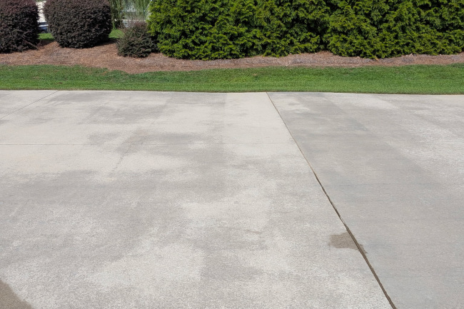Top-Notch Softwashing Services That Help Your Home Shine!